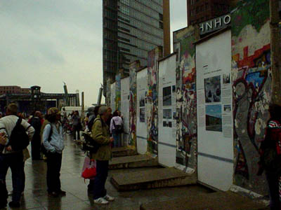 ベルリンの壁.jpg