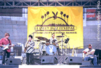 jeffkashiwa-10.jpg (49kb)