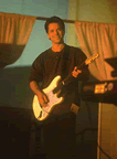 george.jpg (26,865 bytes)