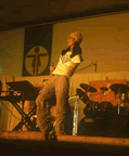 je2nd1.jpg (37,311 bytes)