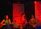 3persons.jpg (31,004 bytes)