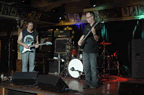 chris_130.jpg (33kb)