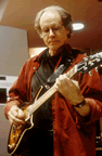 dean1.jpg (34,834 bytes)