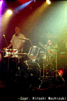 dj15.jpg (41kb)