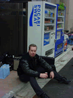 Joe.BendingJPG.jpg (41kb)